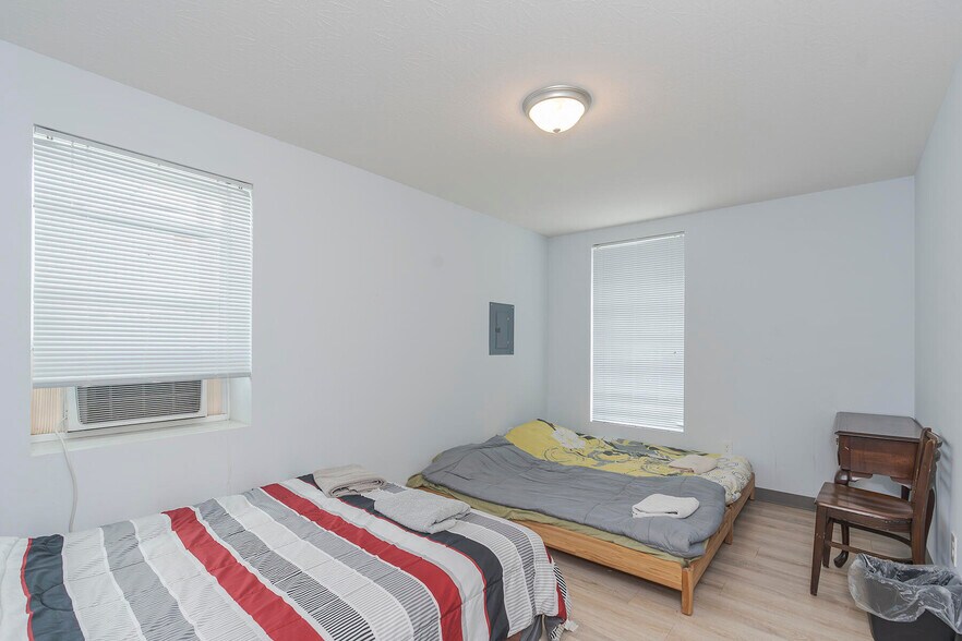 More Photos Of 488-494 N Main St, Stanton Storefront Retail Residential For Sale