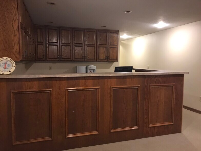 More Photos Of 129 Main Ave, Gary Warehouse For Lease