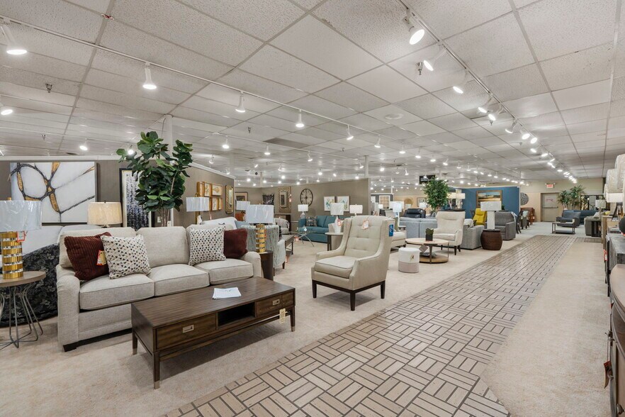 More Photos Of 334 County Road 81, Osseo Storefront Retail Office For Sale