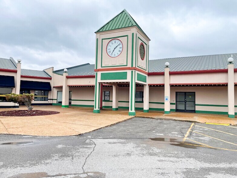 More Photos Of 1620-1680 Lebanon Ave, Belleville Unknown For Lease