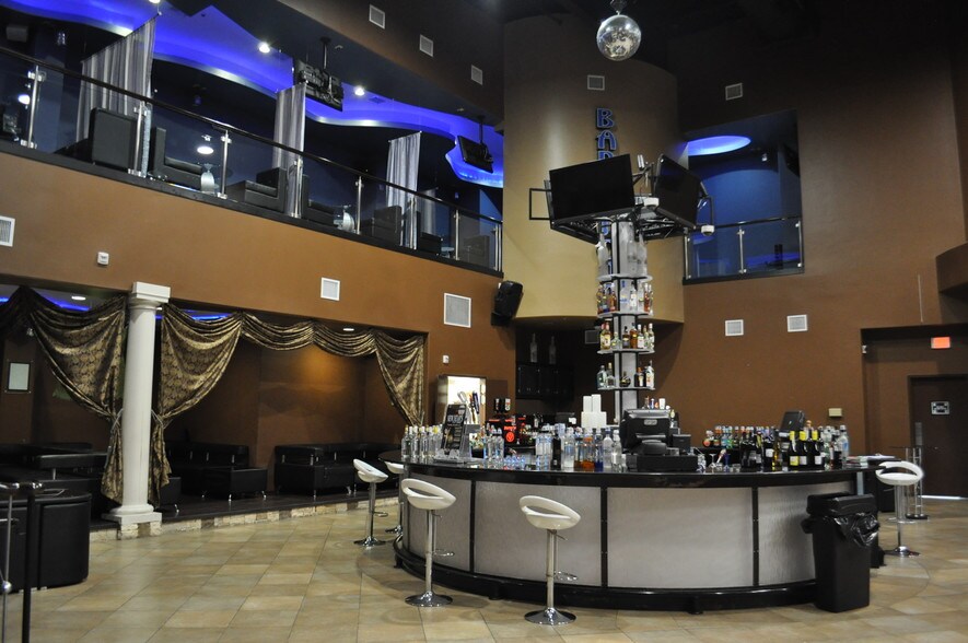 More Photos Of 1501 Skibo Rd, Fayetteville General Retail For Sale