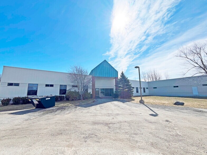 Primary Photo Of 170 Pleasant St, Rockland Office For Sale