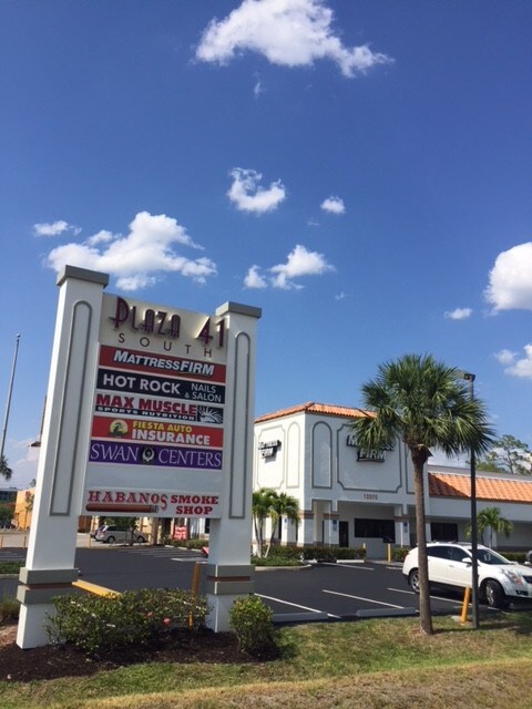 More Photos Of 12575 S Cleveland Ave, Fort Myers Storefront For Lease