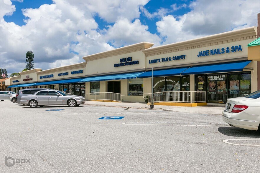 More Photos Of 8031-8041 W Sample Rd, Coral Springs Storefront For Lease