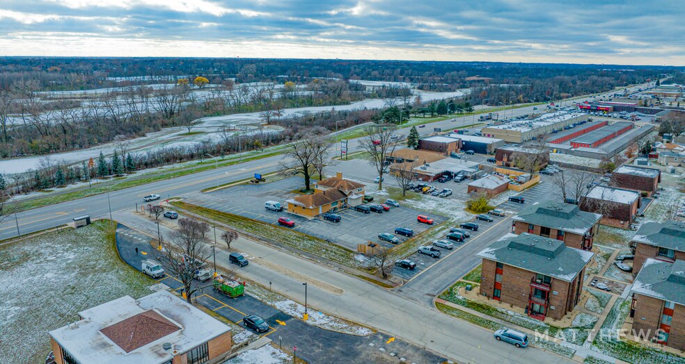 More Photos Of 5950 159th St, Oak Forest Medical For Sale