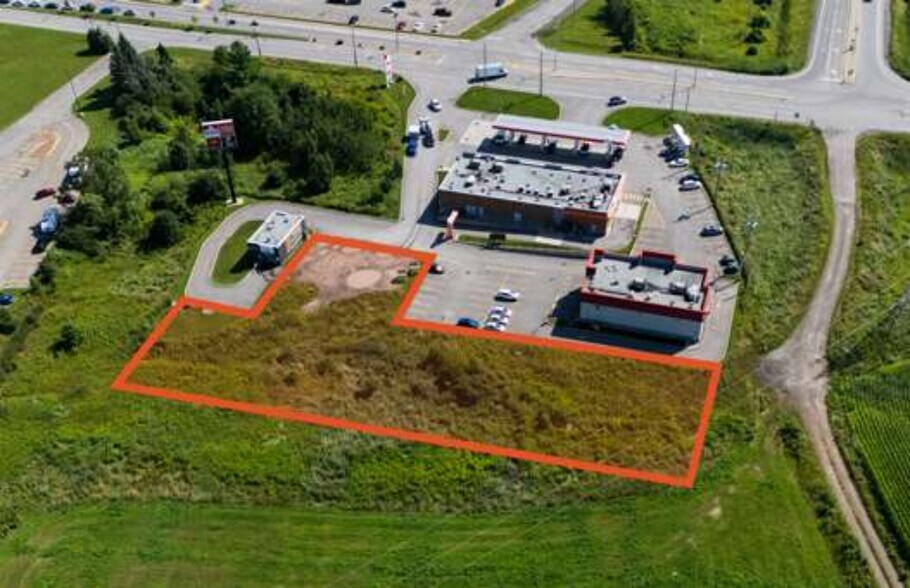 Primary Photo Of 510 Béthany Av, Lachute Freestanding For Lease