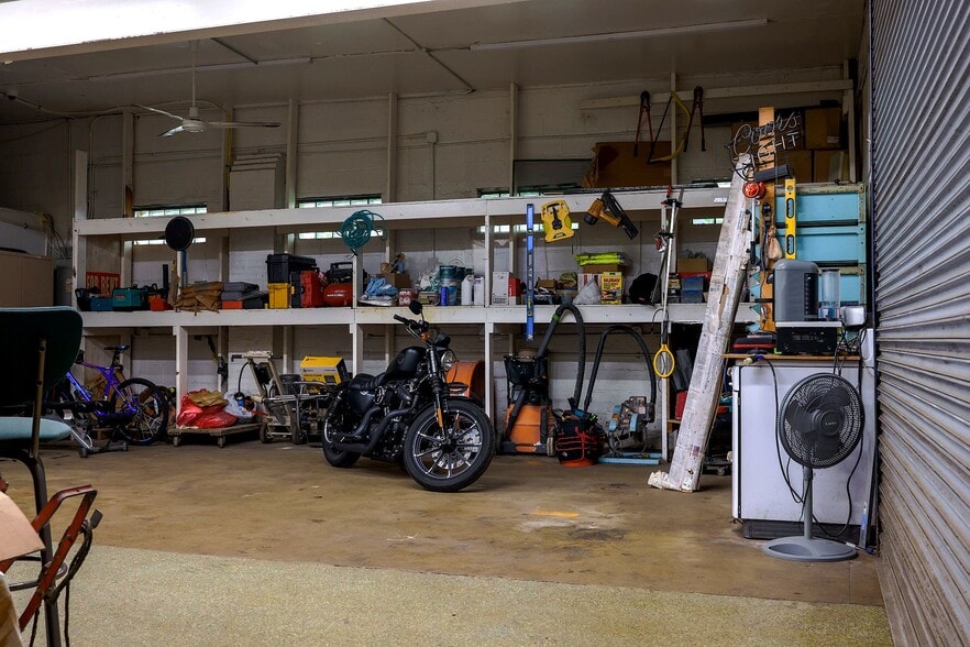 More Photos Of 231 E 1st Ave, Roselle Manufacturing For Lease