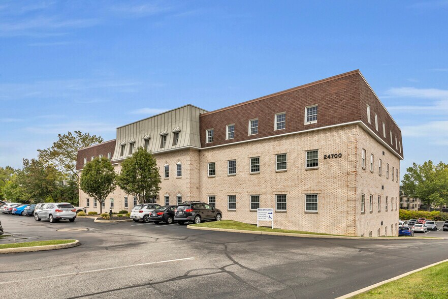 More Photos Of 24700 Center Ridge Rd, Westlake Medical For Lease