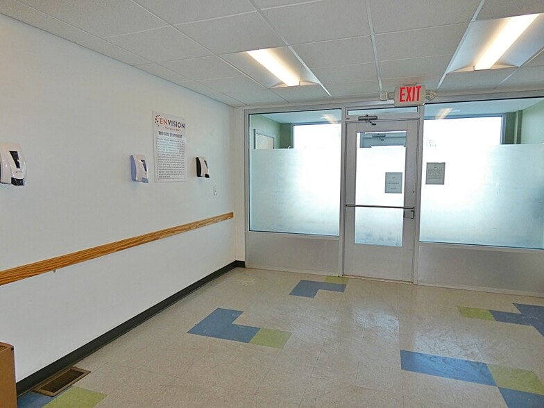 More Photos Of 2495 Elmwood Ave, Buffalo Office For Sale