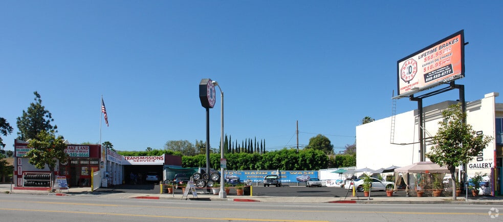 More Photos Of 18372 Ventura Blvd, Tarzana Carwash For Sale