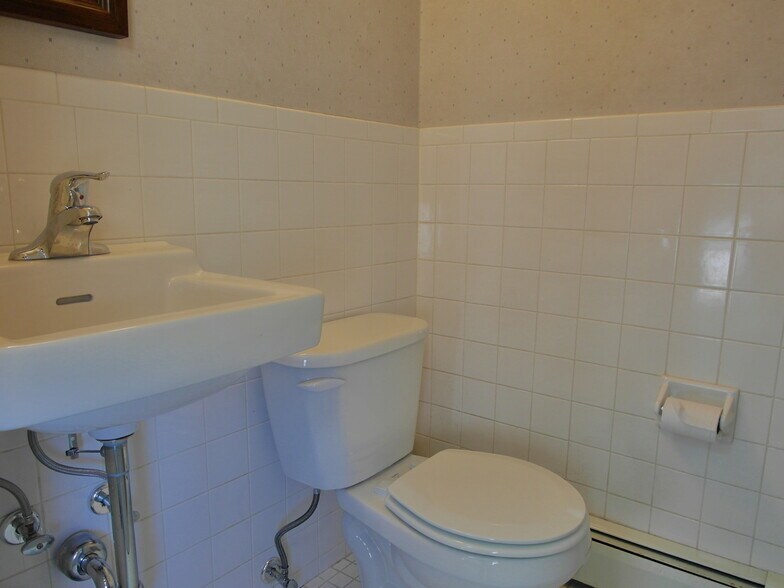 More Photos Of 137-139 Lafayette Ave, Suffern Office For Lease