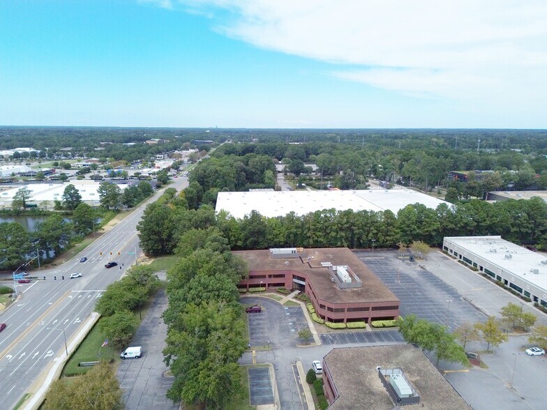 More Photos Of 760 Lynnhaven Pky, Virginia Beach Office For Lease