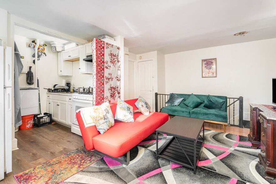 More Photos Of 1600 Regina St, Harrisburg Apartments For Sale