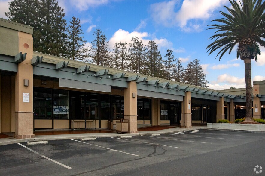 More Photos Of 2310 Homestead Rd, Los Altos Freestanding For Lease