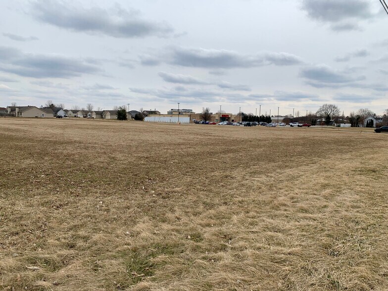 More Photos Of 110 Stirling Pl, Momence Land For Sale