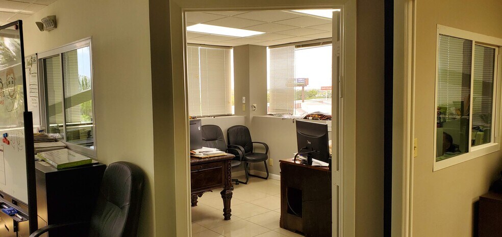 More Photos Of 1620 W Oakland Park Blvd, Fort Lauderdale Medical For Sale