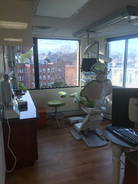 More Photos Of 1842 Beacon St, Brookline Medical For Sale