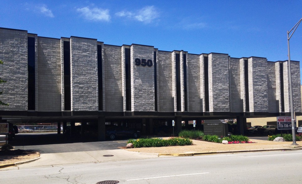 Primary Photo Of 950 Lee St, Des Plaines Office For Lease