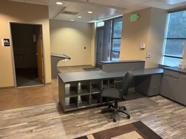 More Photos Of 7107-7139 Telegraph Rd, Montebello Warehouse For Sale