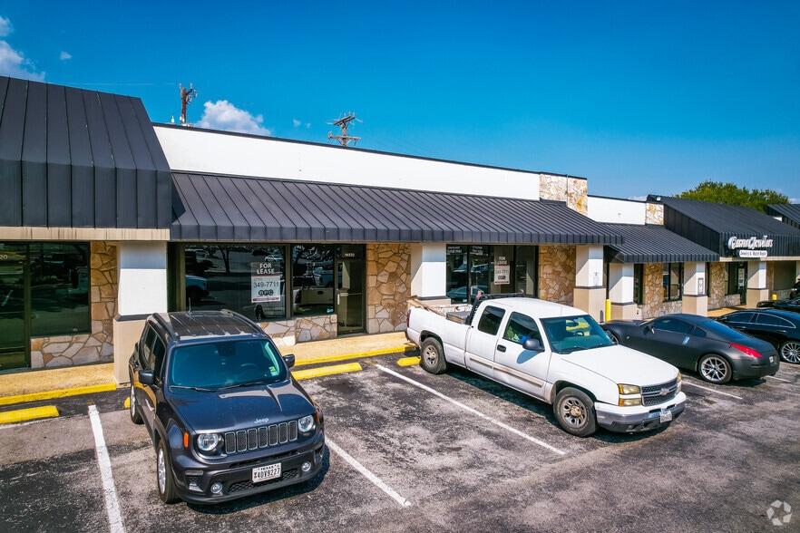 More Photos Of 15000-15060 San Pedro Ave, San Antonio Unknown For Lease