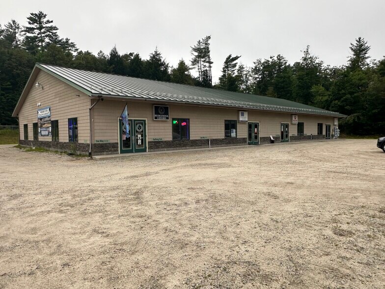 More Photos Of 312 Mayville Rd, Bethel Unknown For Lease