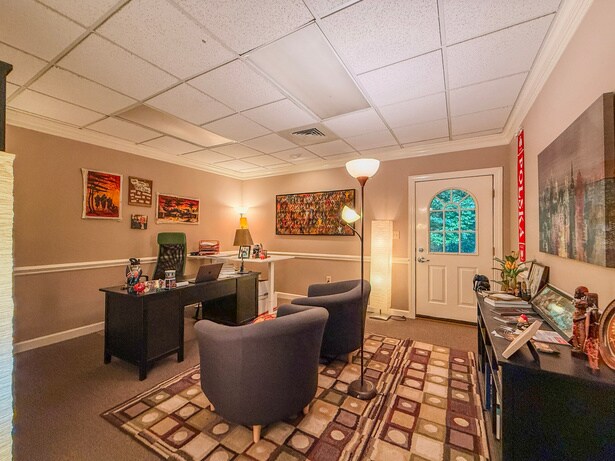 More Photos Of 6509 Hudspeth Rd, Harrisburg Office For Sale