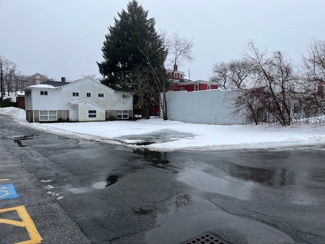 More Photos Of 86 Highland Ave, Salem Office For Sale