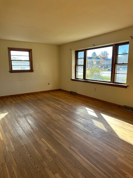 More Photos Of 4615 Lincoln Way E, Fayetteville Land For Sale