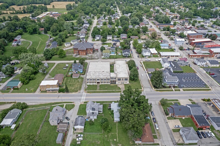 More Photos Of 300 W State St, Georgetown Apartments For Sale