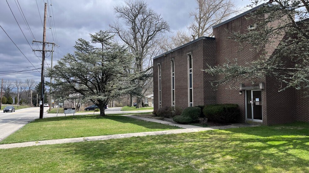 More Photos Of 2006 Swede Rd, Norristown Office For Lease