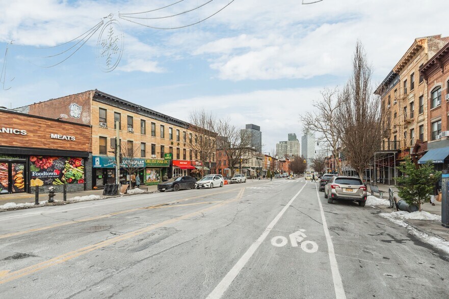 More Photos Of 626 Vanderbilt Ave, Brooklyn Apartments For Sale