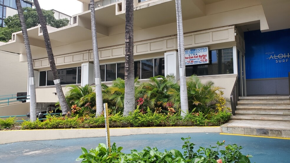 More Photos Of 444 Kanekapolei St, Honolulu Hotel For Lease