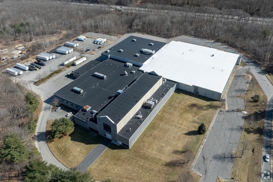 More Photos Of 5-9 Latti Farm Rd, Millbury Warehouse For Lease