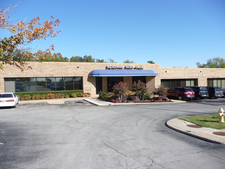 More Photos Of 6703-6709 E 81st St, Tulsa Unknown For Lease