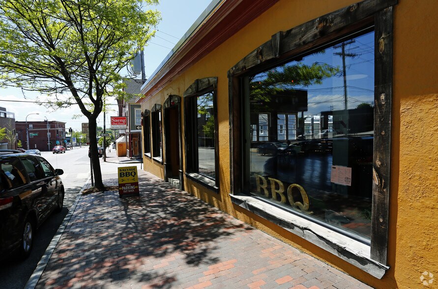 More Photos Of 919 Congress St, Portland Restaurant For Lease