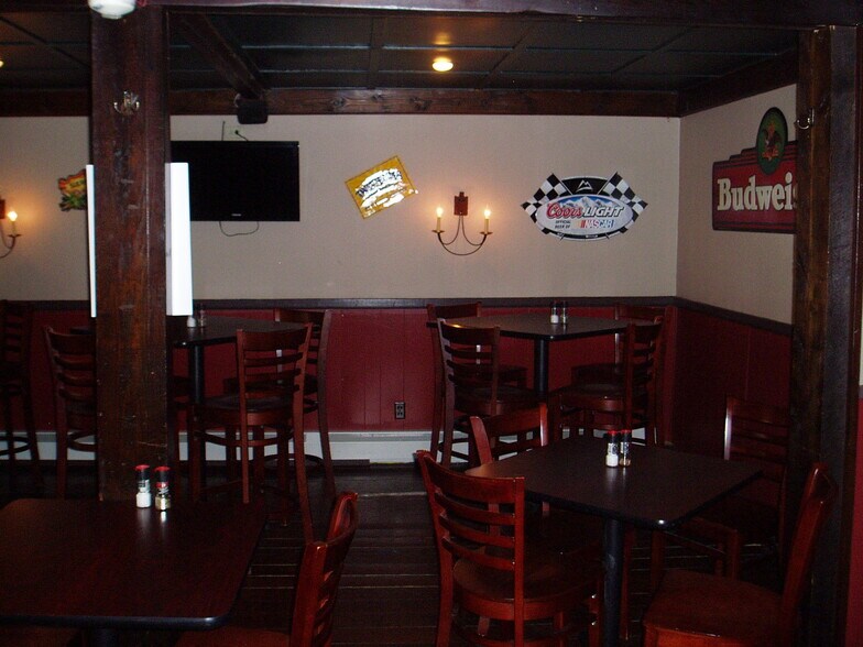 More Photos Of 124 Main St, Cherry Valley Restaurant For Sale