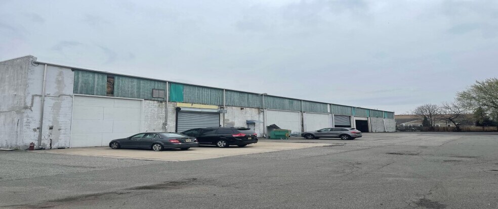 More Photos Of 55 S Jefferson St, Orange Warehouse For Lease