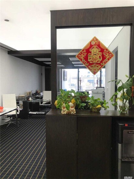 More Photos Of 136-33 37th Ave, Flushing Medical For Sale