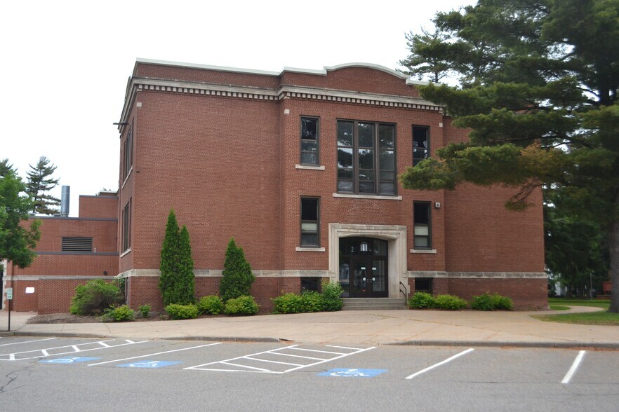 More Photos Of 500 N 4th Ave, Wausau Specialty For Sale