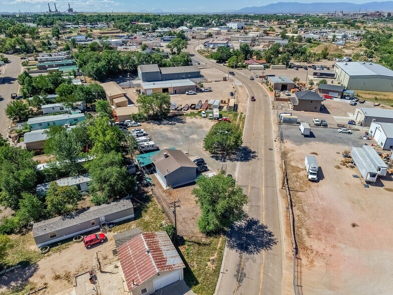 More Photos Of 1992 Aspen Cir, Pueblo Auto Repair For Sale
