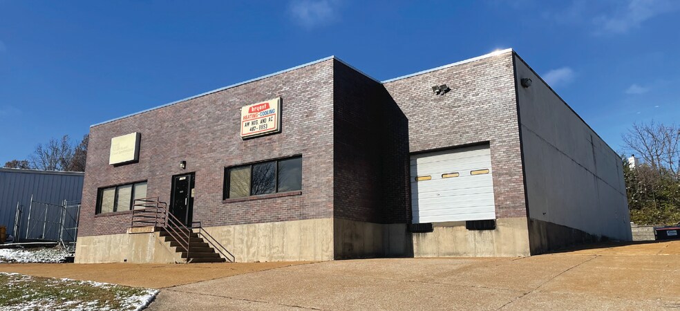 Primary Photo Of 10987 Lin Valle Dr, Affton Warehouse For Lease