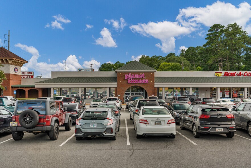 More Photos Of 3700-3729 Woodruff Rd, Columbus Unknown For Lease