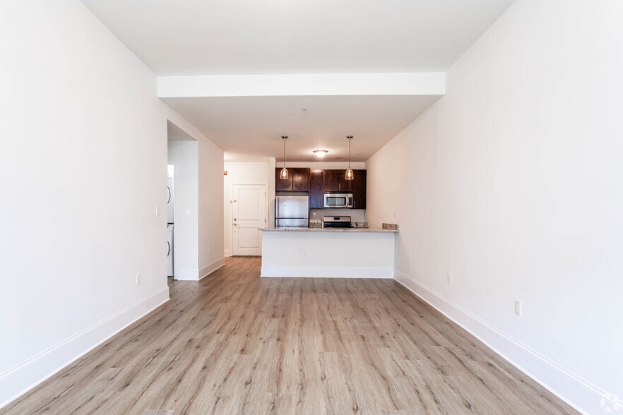 More Photos Of 120 Halsted St, East Orange Apartments For Sale