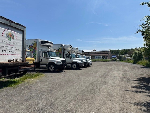 More Photos Of 17-19 Hayward St, Ipswich Manufacturing For Lease