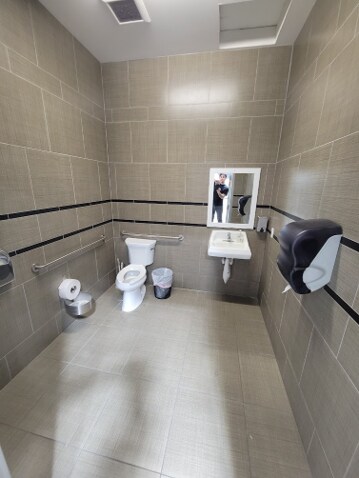 More Photos Of 6020-6024 Florence Ave, Bell Gardens Freestanding For Lease