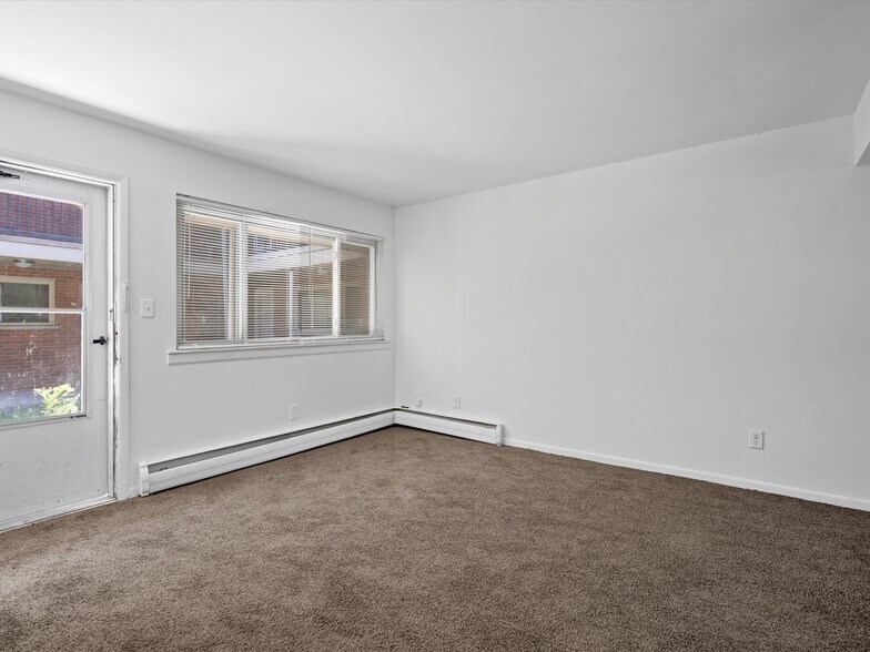 More Photos Of 19199 Lahser Rd, Detroit Apartments For Sale