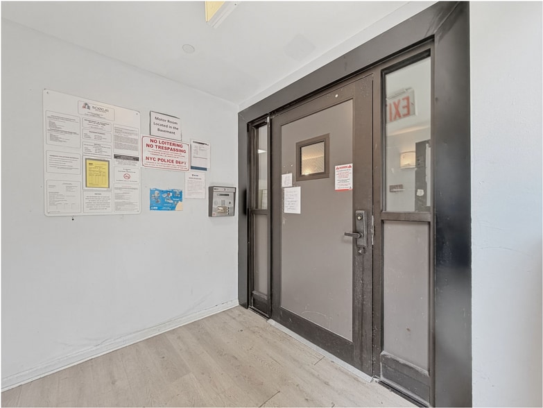 More Photos Of 3961 Carpenter, Bronx Apartments For Sale