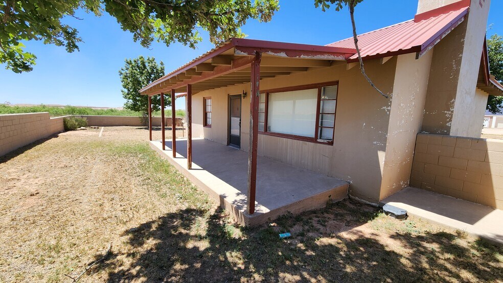 More Photos Of 9300 W County Road 60, Midland Flex For Sale