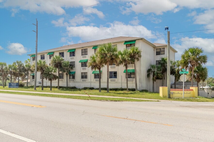 More Photos Of 1050 Ocean Shore Blvd, Ormond Beach Apartments For Sale