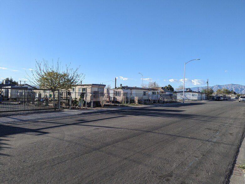 More Photos Of 1340 Hassell Ave, Las Vegas Manufactured Housing Mobile Home Park For Sale